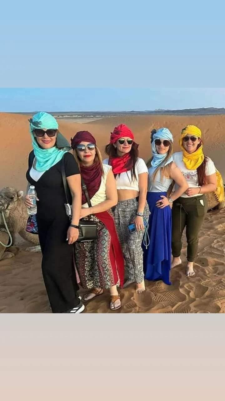 Bivouac Camel Trips Hotell Merzouga Exteriör bild