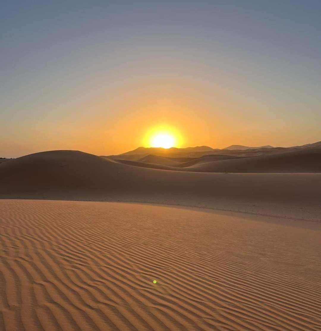 Bivouac Camel Trips Hotell Merzouga Exteriör bild