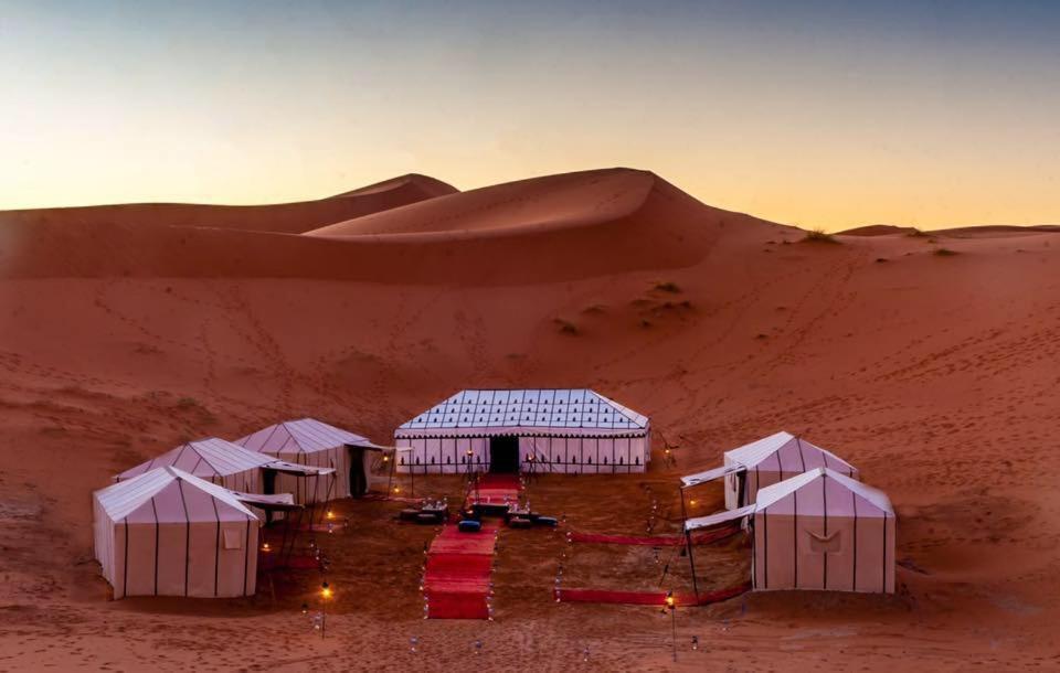 Bivouac Camel Trips Hotell Merzouga Exteriör bild