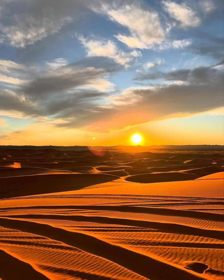 Bivouac Camel Trips Hotell Merzouga Exteriör bild